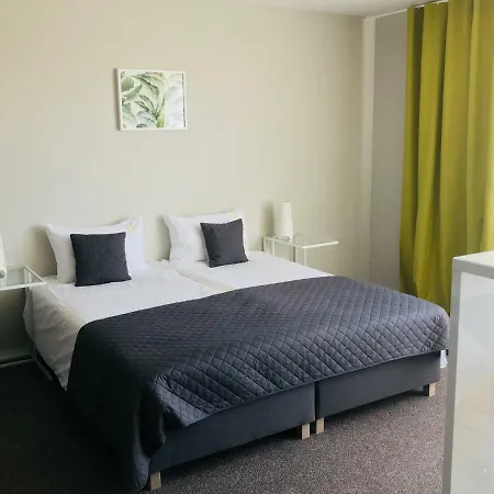 Apartamento Zyczliwa Centrum Konferencyjno-sportowe