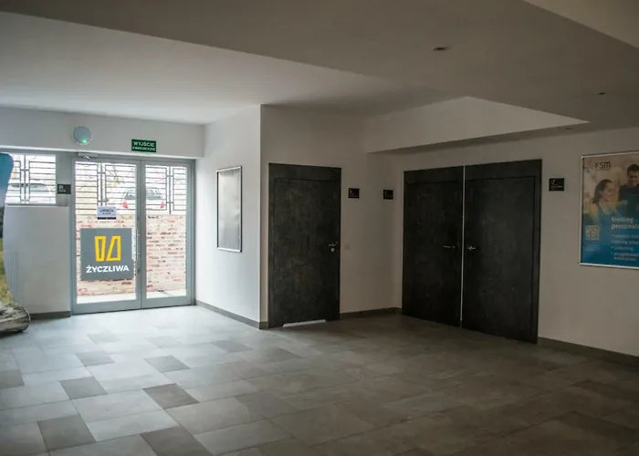 Apartment Zyczliwa Centrum Konferencyjno-sportowe *