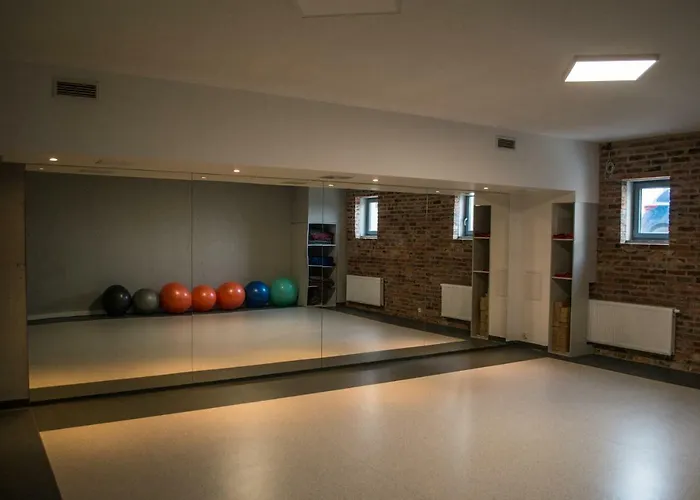 Zyczliwa Centrum Konferencyjno-sportowe Wroclaw