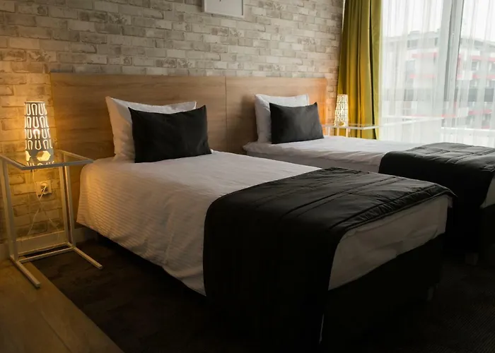 Zyczliwa Centrum Konferencyjno-sportowe Wroclaw